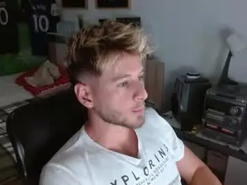 Chaturbate Watch Live Sex Cams of freddy_star
