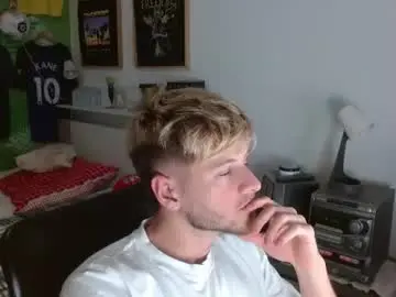 Chaturbate Free Porn Cam of freddy_star