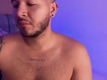 Chaturbate Nude Webcam of mr_mikee_