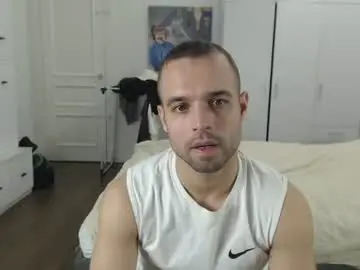 Chaturbate Live Sex Cam of onebestlover