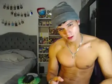 Chaturbate Watch Live Sex Cams of saulomiralles