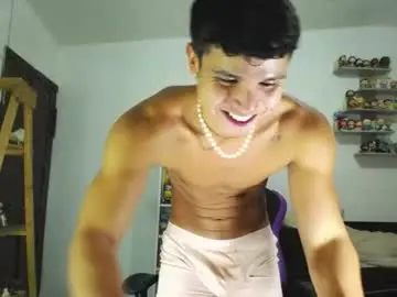 Chaturbate Live Porn of saulomiralles