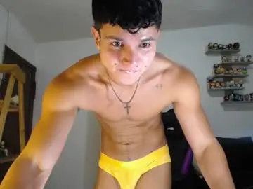 Chaturbate Free Porn Cam of saulomiralles