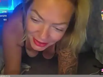 Chaturbate Adult Webcams of yogimilflover