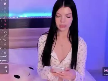 Chaturbate Live Sex Cam of _mialune