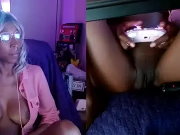 Chaturbate Free Live Porn of alys_at_college