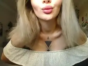 Chaturbate Live Porn of astra_meow246