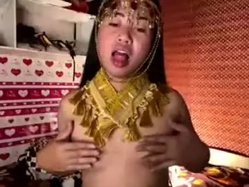 Chaturbate Best live sex cam show of blair_willos12