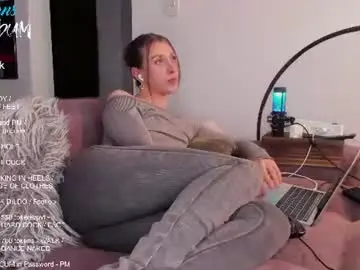 Chaturbate Best live sex cam show of bumbum_kalibum