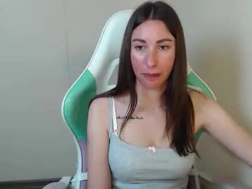 Chaturbate Live Sex Cam of cammila_horn