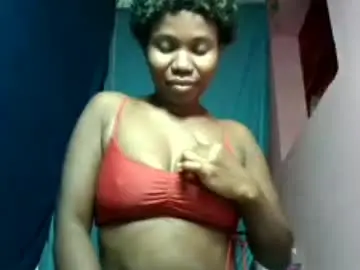 Chaturbate Live Sex Cam of liandra69