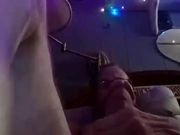 Chaturbate Free Live Porn of mackdog1369