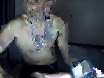 Chaturbate Live Sex Cam of muffdiver718