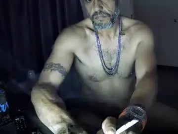 Chaturbate Free Live Porn of muffdiver718