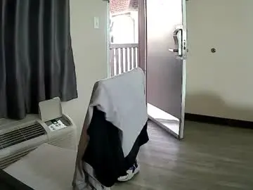 Chaturbate Live Porn of muffdiver718
