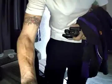 Chaturbate Live Porn of muffdiver718