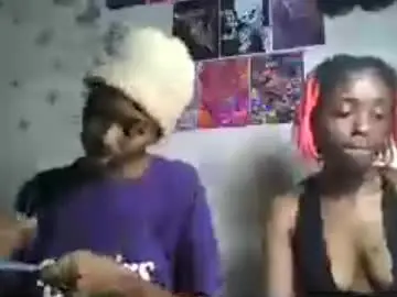 Chaturbate Sex Cam of lovers_oncam