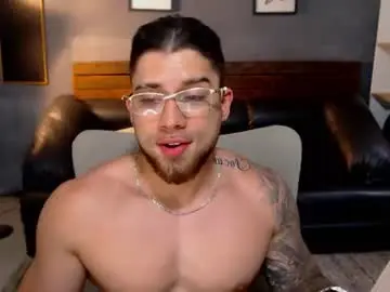 Chaturbate Adult Webcam of mike_montoya