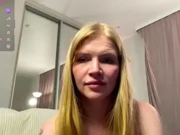 Chaturbate Live Sex Cam of orangebumble