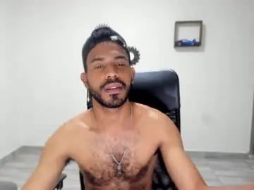 Chaturbate Sex Cam of bruce_1111