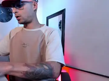 Chaturbate Sex Chat of drakeneumann