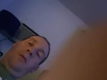 Chaturbate Live Sex Cam of eltonjoe2026