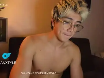 Chaturbate Private Sex Chat of juancamroom