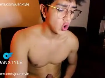 Chaturbate Free Porn Cam of juancamroom