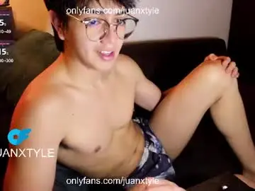 Chaturbate Sex Chat of juancamroom