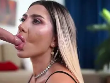 Chaturbate Sex Chat of lucyyrosse