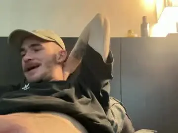 Chaturbate Live Sex Cam of tigerniko