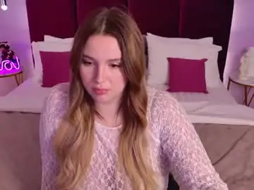 Chaturbate Live Sex Cam of charlotteatwood