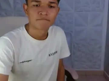 Chaturbate Watch Live Sex Cams of davexxx_