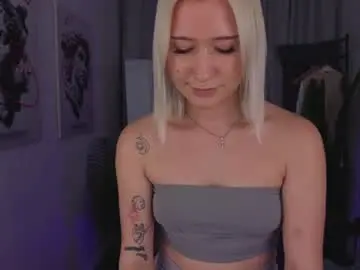 Chaturbate Watch Live Sex Cams of sayl0r_moon