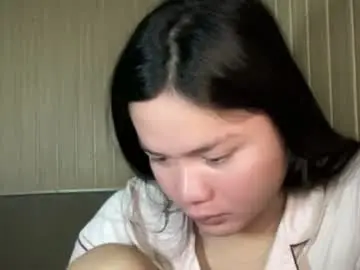 Chaturbate Best live sex cam show of thesweetgirlugly_lilly