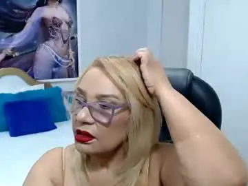 Chaturbate Sex Cam of emiliaa_hot