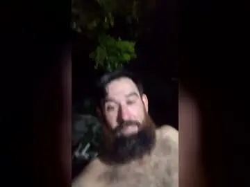 Chaturbate Free Live Porn of handsomehandjob