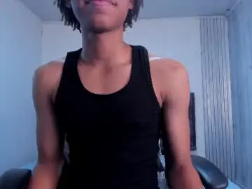 Chaturbate Free Live Porn of luccas_lowee