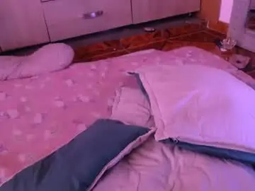 Chaturbate Best live sex cam show of miluu_444