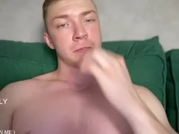 Chaturbate Live Porn of pimple_gang