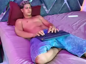 Chaturbate Live Sex Cam of bryan_oconner7