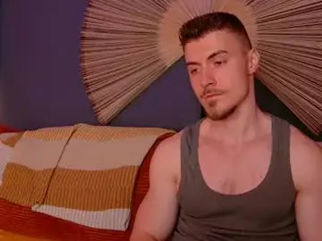 Chaturbate Watch Live Sex Cams of eddieds