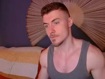Chaturbate Live Sex Cam of eddieds