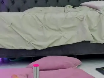 Chaturbate Free Porn Cam of emma_crawford_