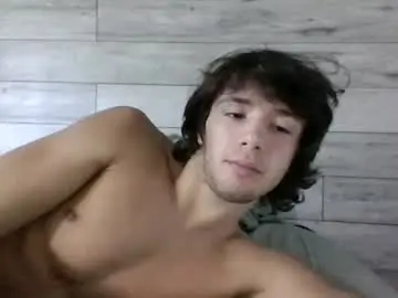 Chaturbate Free Live Porn of hunglikecrazyy
