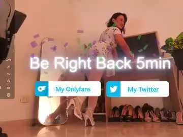Chaturbate Live Sex Cam of laura_zans_