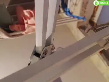 Chaturbate Free Porn Cam of lavinell