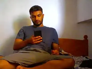 Chaturbate Free Porn Cam of spicybuoy