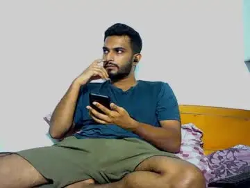 Chaturbate Live Sex Cam of spicybuoy
