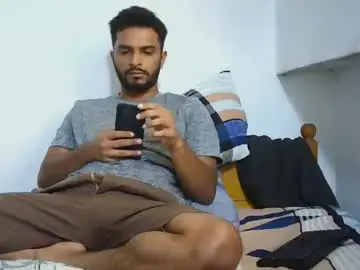 Chaturbate Free Live Porn of spicybuoy